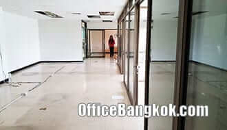 Partly Furnished Office Space for Rent on Ratchada close to Huai Khwang MRT Station