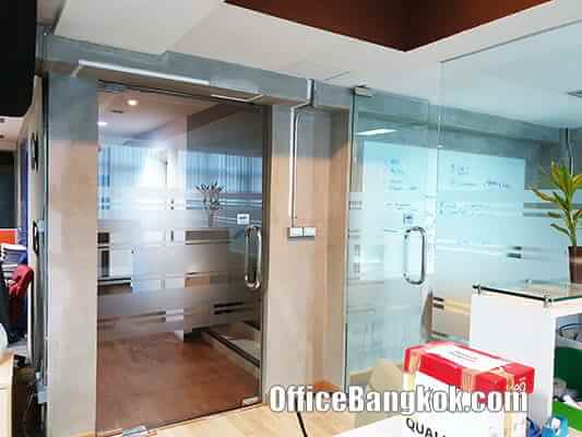 Small Office for Rent Sutthisan MRT Station