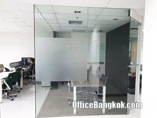 Office Space for Rent Partly Furnished on Asoke near Phetchaburi MRT Station