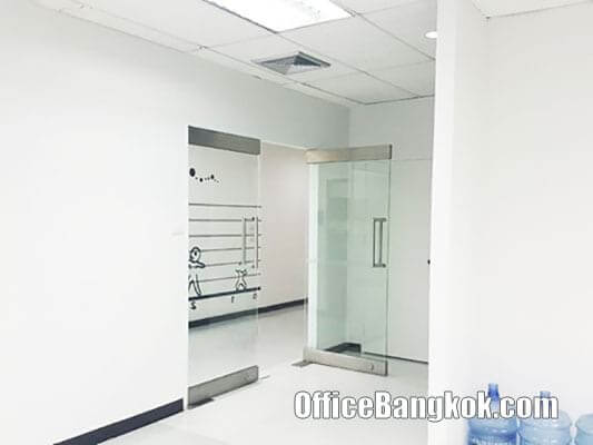 Office Space for Rent on Asoke near Phetchaburi MRT Station