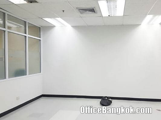 Office Space for Rent on Asoke near Phetchaburi MRT Station