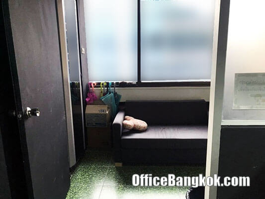 Rent Partly Furnished Office 230 Sqm Near Phetchaburi MRT Station