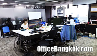 Rent Partly Furnished Office 230 Sqm Near Phetchaburi MRT Station