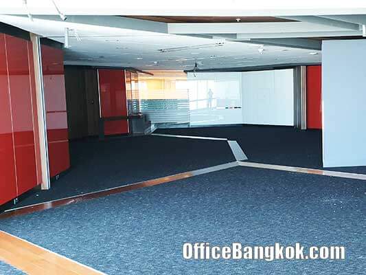 Beautiful Furnished Office Space on Ratchada Road close to MRT Station Size 1,100 Sqm