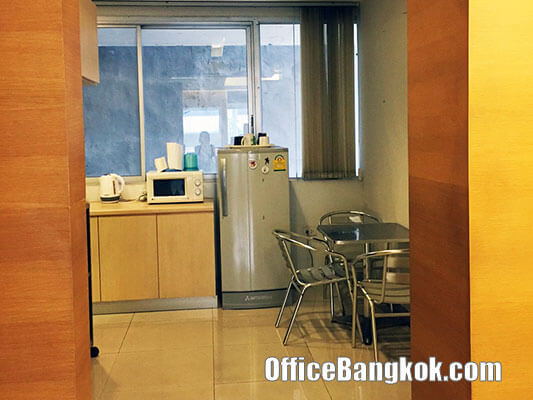 Fully Furnished Office Space Close to Queen Sirikit National Convention Centre MRT station