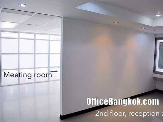 Office Space for Rent on Ratchada close to MRT Station