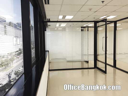 Rent Office Partly Furnished on Ratchadapisek Road
