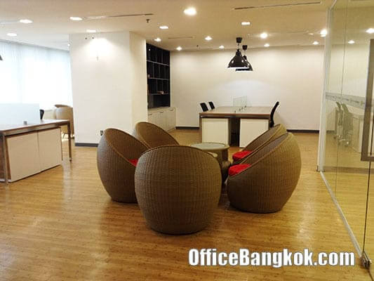 Fully Furnished Office Space at Huai Khwang