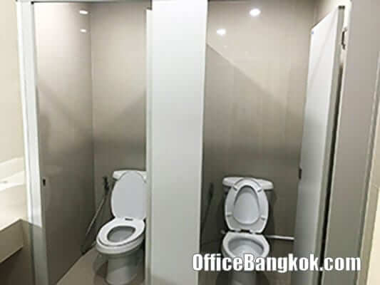 Fully Furnished Office for Rent on Asoke Area nearby Phetchaburi MRT Station