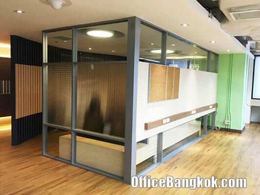 Fully Furnished Office for Rent on Asoke Area nearby Phetchaburi MRT Station