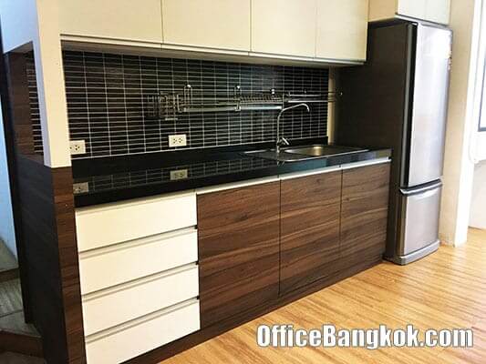 Fully Furnished Office for Rent on Asoke Area nearby Phetchaburi MRT Station