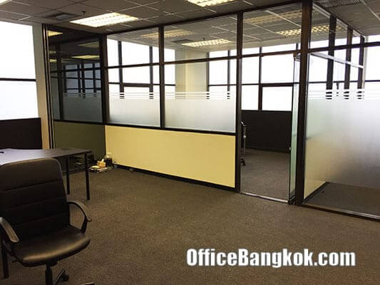 Furnished Office Space for Rent on Asoke Area Near Phetchaburi MRT Station