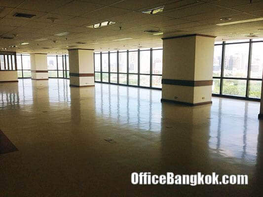 พื้นที่สำนักงานให้เช่า ตกแต่งบางส่วน อาคารลุมพินี ทาวเวอร์