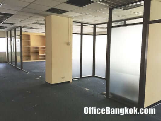Office Space for Rent with Partly Furnished on Asoke Area close to Phetchaburi MRT Station