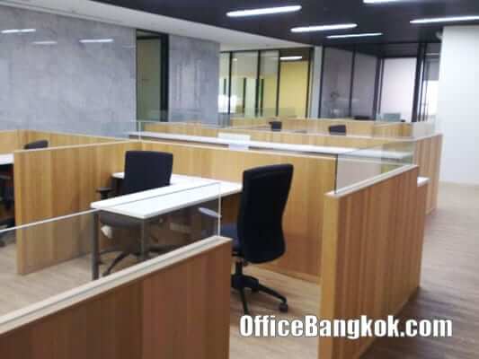 RS Tower - Fully Furnished office for rent nearby Thailand Cultural Centre MRT Station