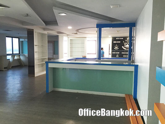 Rent Office on Phahonyothin Road