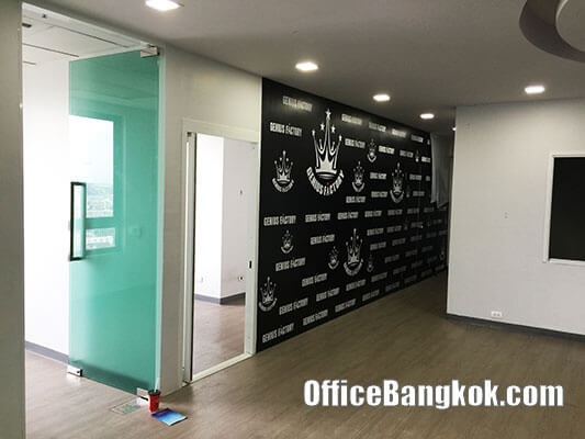 Rent Office on Phahonyothin Road