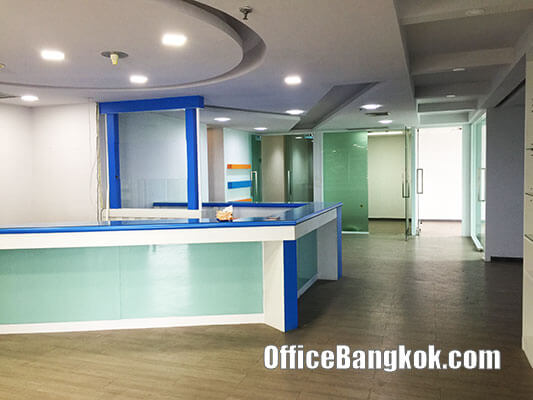 Rent Office on Phahonyothin Road