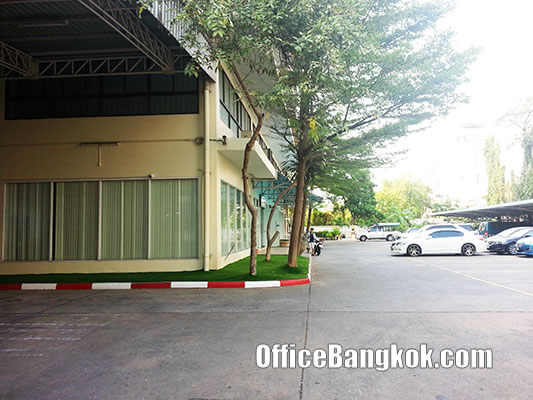 Office and Warehouse for Rent on Charoen Rat Road