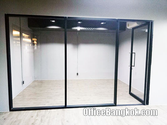 Office Space for Rent at Muang Thong Thani