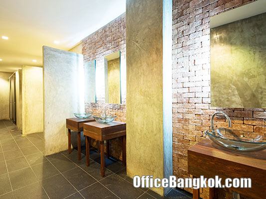 อาคารสำนักงานให้เช่าในกรุงเทพ Stand Alone Office ทำเลบางนา