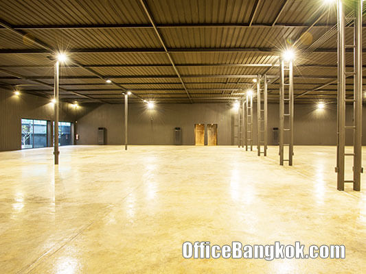 Stand Alone of Modern Office for Rent in Bangkok on Bangna Area