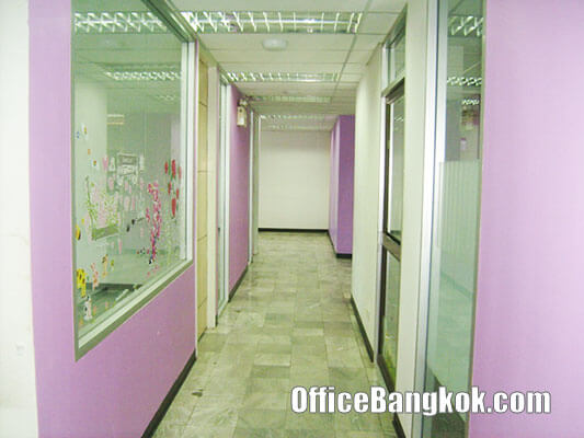 Fully Furnished Office Ratchada Area