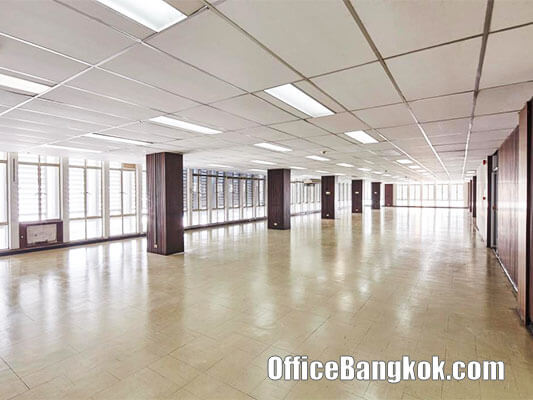 Office Space for Rent at Phlub Phla Chai Building