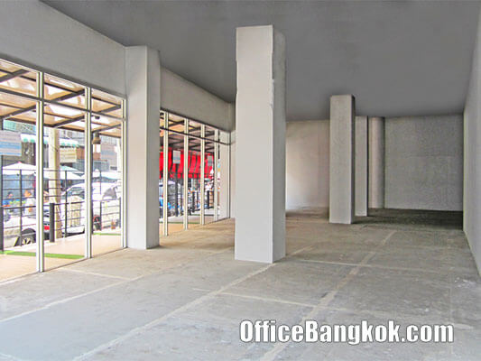 Office Space for Rent at Phlub Phla Chai Building