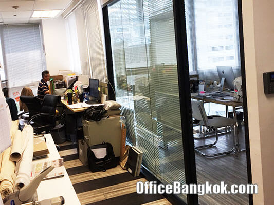 Rent Office Space with Partly Furnished on Sukhumvit Road