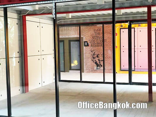 Rent Small Office Space with Modern Design On Ekamai