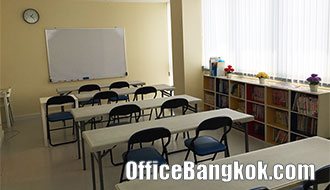 โรงเรียนสอนเด็กตกแต่งแล้วให้เช่า อยู่บนตึกสำนักงานทำเลสุขุมวิท สามารถทำงานได้ 7 วัน เปิดปิดแอร์เอง มีห้องน้ำในตัว