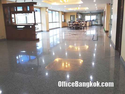 Office Building 7 Storey for Sale at Pracha Uthit