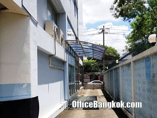 Office Building 7 Storey for Sale at Pracha Uthit