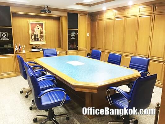 Office Building for Sale on Phahon Yothin Road close to BTS Station