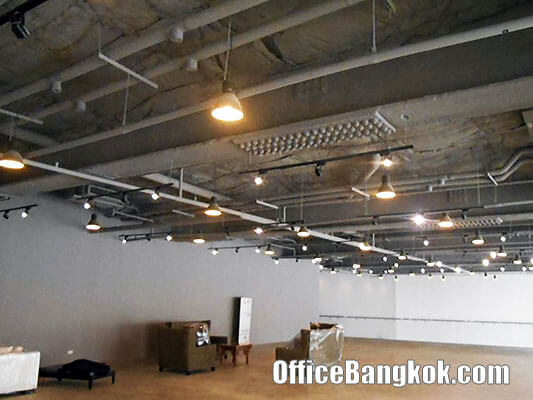 Office Building for Sale Near Chaophraya River