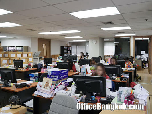 Partly Furnished Office Sapce for Sale at Sinn Sathorn Tower