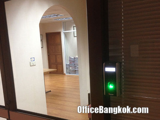 Office Space for sale at Phahol 8 (Phahonyothin Place)