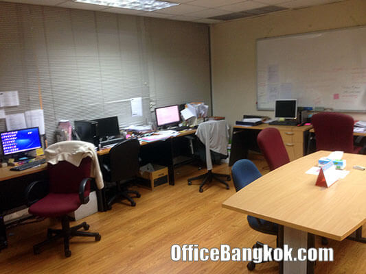 Office Space for sale at Phahol 8 (Phahonyothin Place)