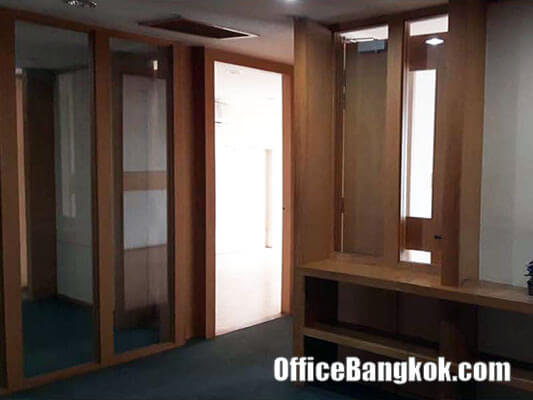 Office Building for sale near MRT Ratchadapisek Station