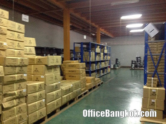 Office Building with Warehouse for Sale on Thepharak Road, Bang Phli, Samut Prakan Province