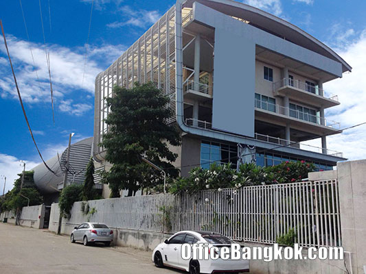 Office Building with Warehouse for Sale on Thepharak Road, Bang Phli, Samut Prakan Province