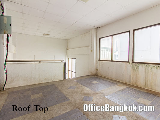 Commercial Building For Sale on Ratchadapisek Road