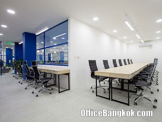 Service Office for Rent at Siam Square