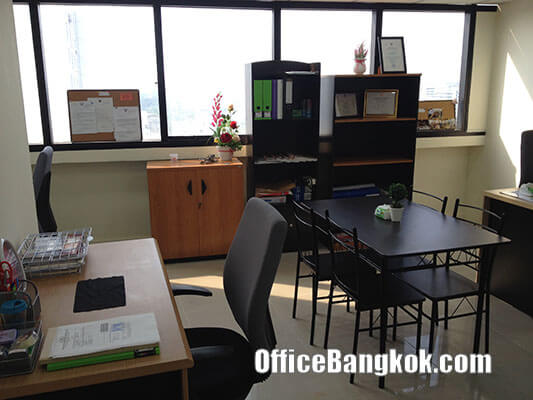 Service Office for Rent at Phayathai Plaza