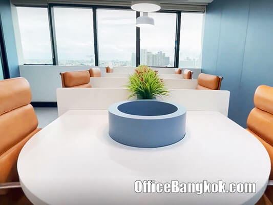 Service Office for Rent at Muang Thai Phatra Complex Tower A