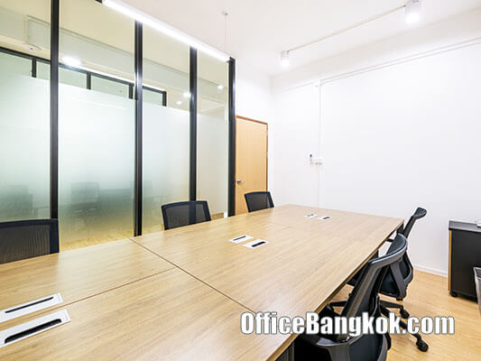 Rent Service Office Udom Suk