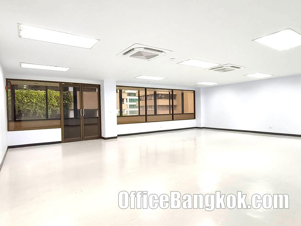 เช่าออฟฟิศพื้นที่ 94 ตรม ทำเลอโศก ติดรถไฟฟ้า MRT สถานีเพชรบุรี เช่าออฟฟิศพื้นที่ 94 ตรม ทำเลอโศก ติดรถไฟฟ้า MRT สถานีเพชรบุรี