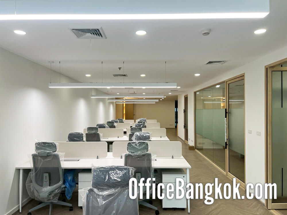 Fully furnished office for rent in Bangna, 145 sqm. Ready to move in with modern design and 123,000 THB/month rental. Fully furnished office for rent in Bangna, 145 sqm. Ready to move in with modern design and 123,000 THB/month rental.
