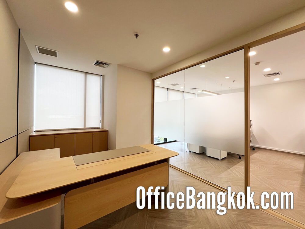 Fully furnished office for rent in Bangna, 145 sqm. Ready to move in with modern design and 123,000 THB/month rental. Fully furnished office for rent in Bangna, 145 sqm. Ready to move in with modern design and 123,000 THB/month rental.